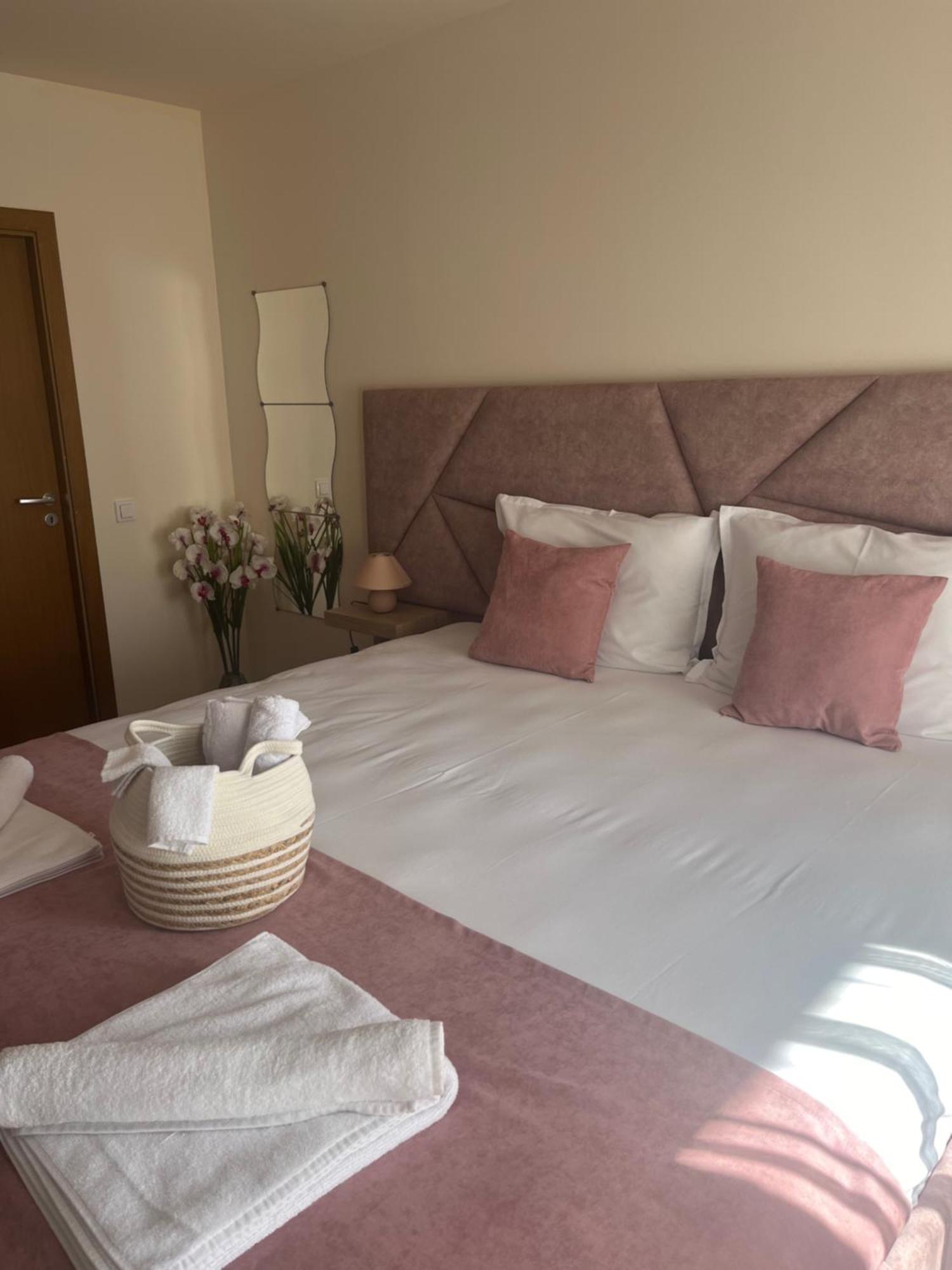 Grand Resort Luxury Apartment Pamporovo Ngoại thất bức ảnh